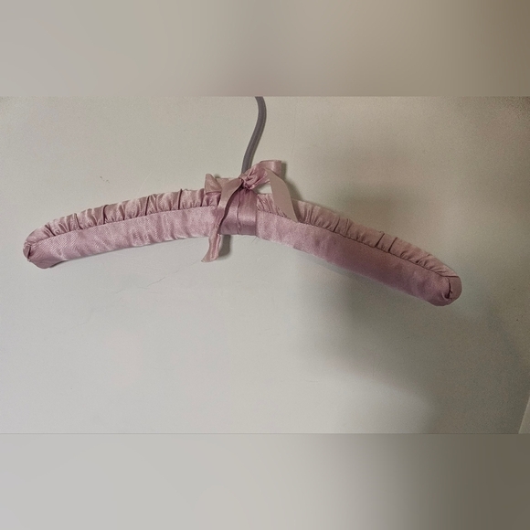Hand Crafted Upcycle Fabric wrapped hangers Handmade #CreateOpportunity Vintage - Picture 6 of 10